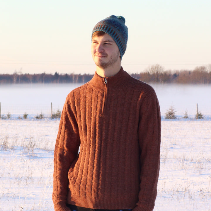 Sweater with zipper