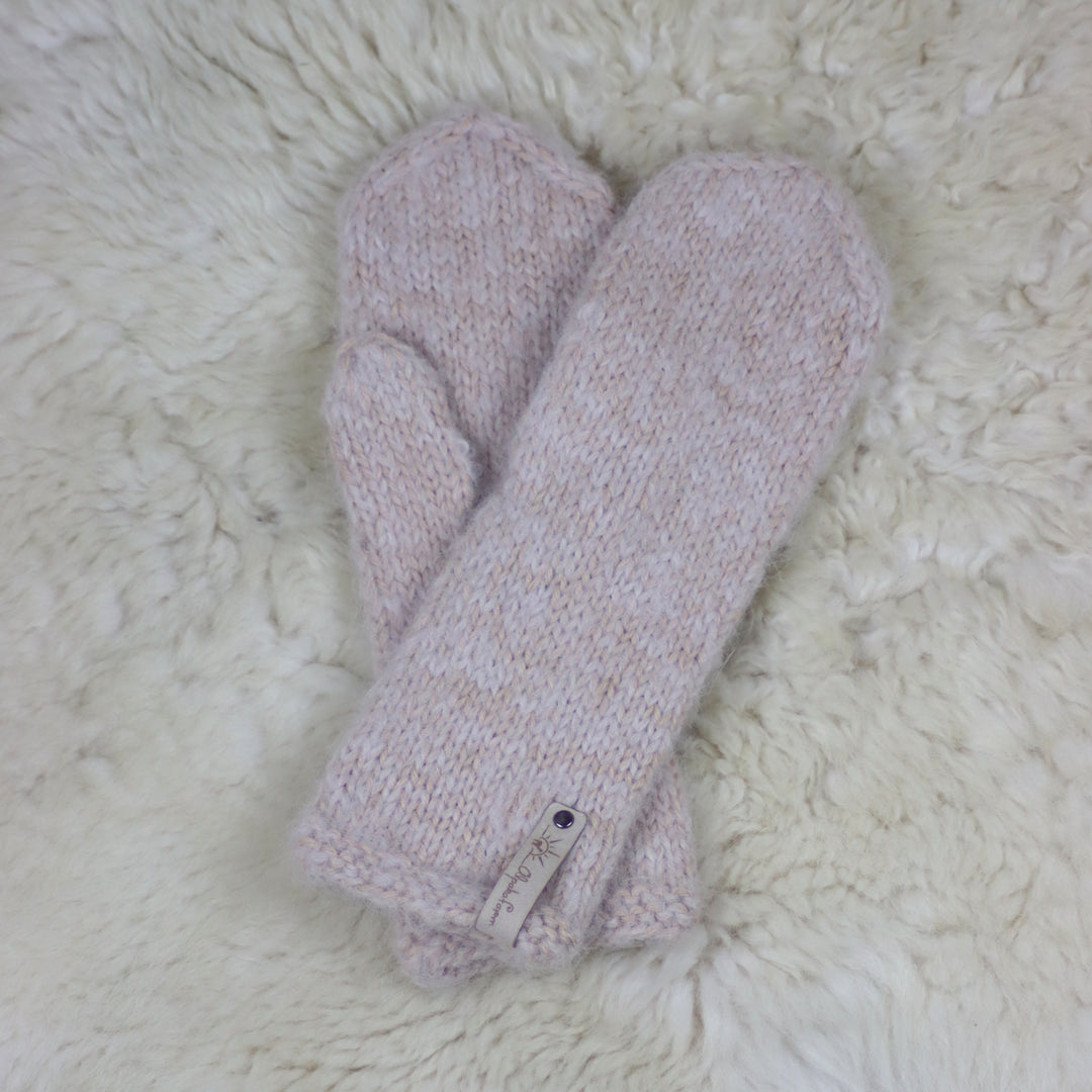 Hostess&