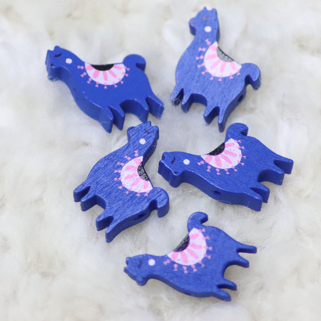 Alpaca-shaped beads