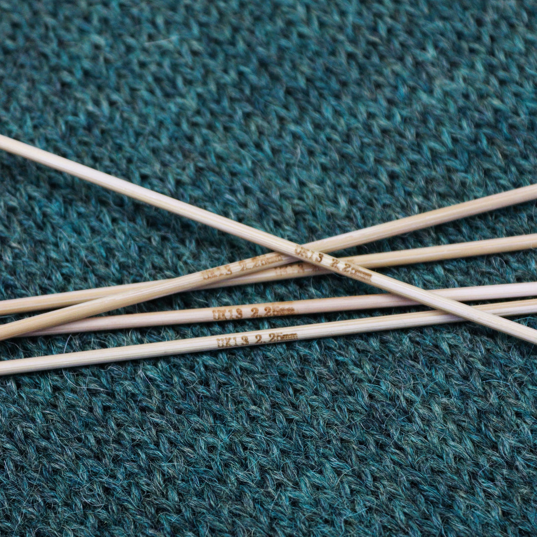 Bamboo knitting needles