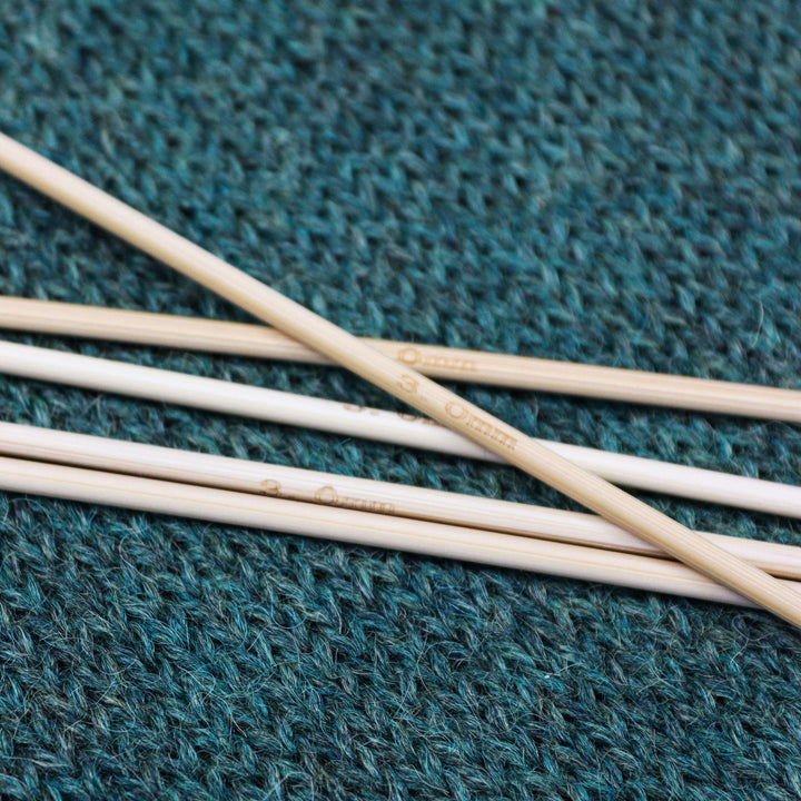 Bamboo knitting needles