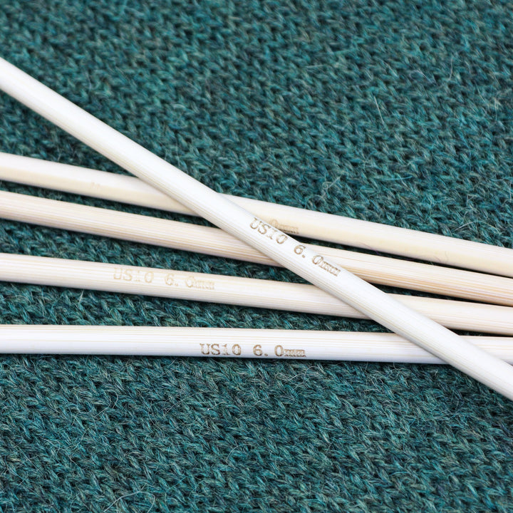 Bamboo knitting needles
