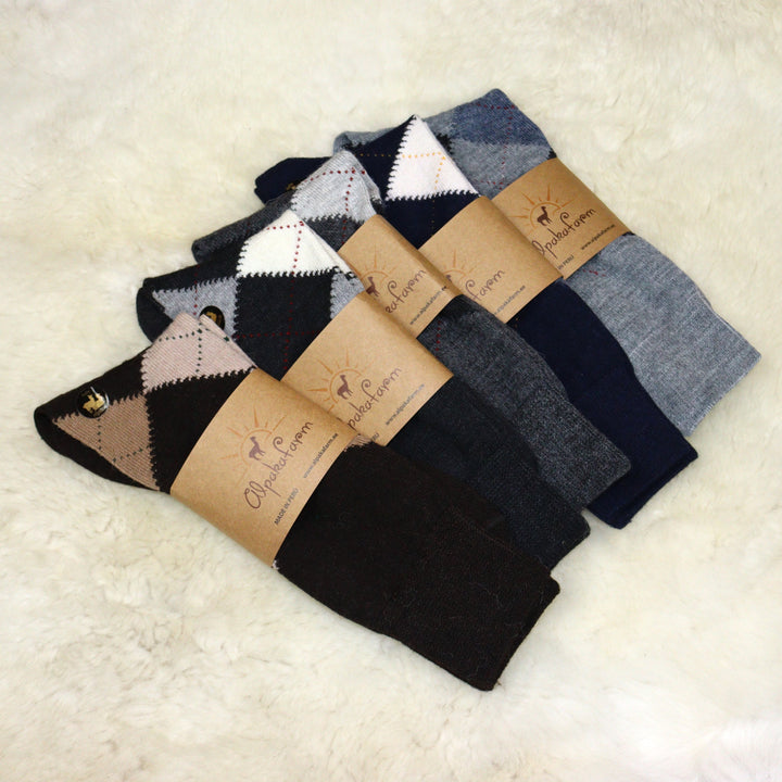 Diamond pattern socks