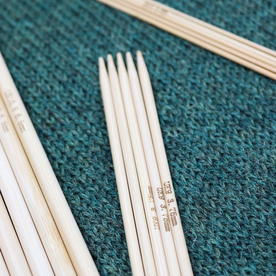 Bamboo knitting needles