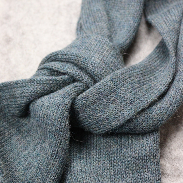 Long scarf