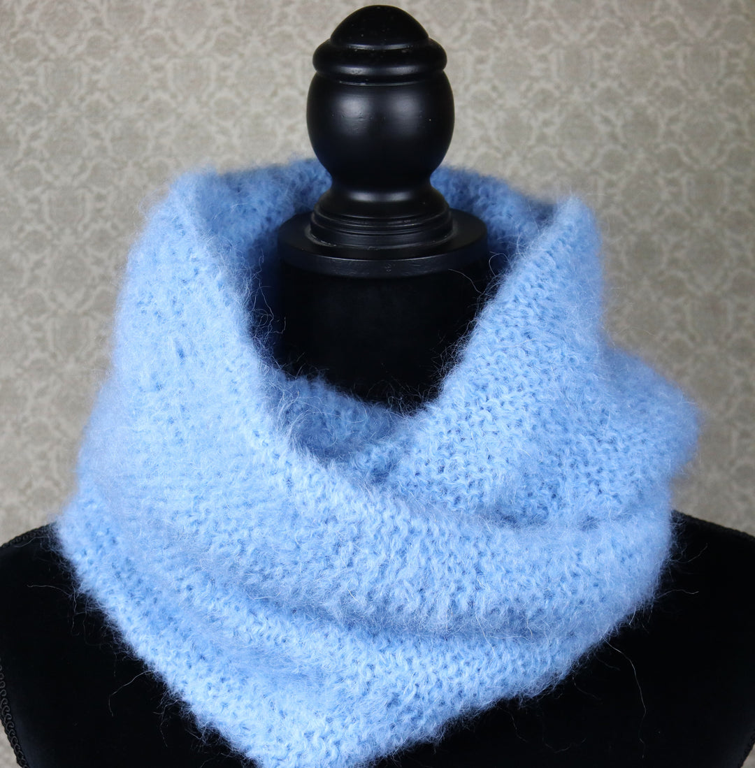 Soft alpaca wool infinity scarf - Puffy
