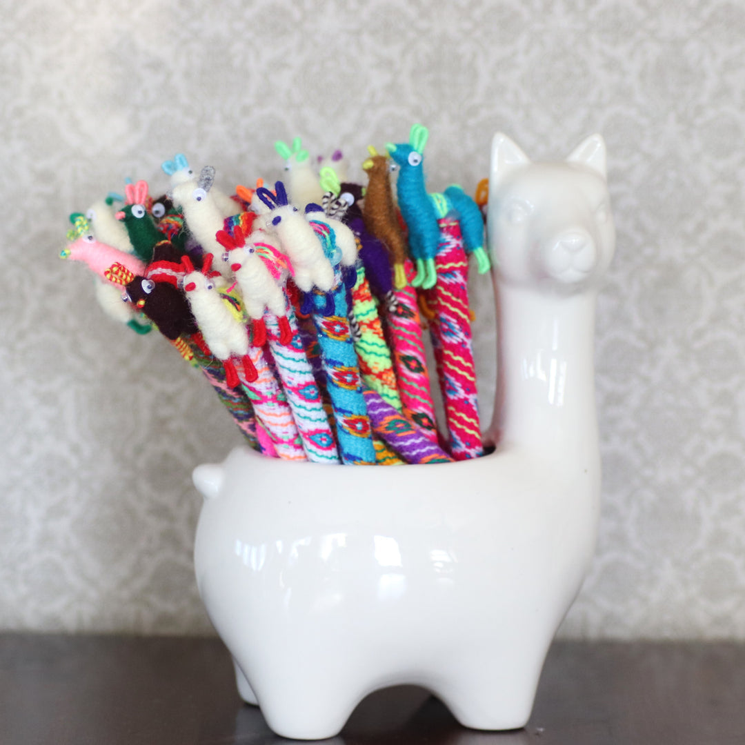 Alpaca-shaped vase