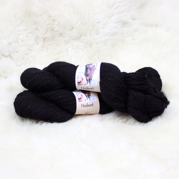 Farm yarn: 100% alpaca